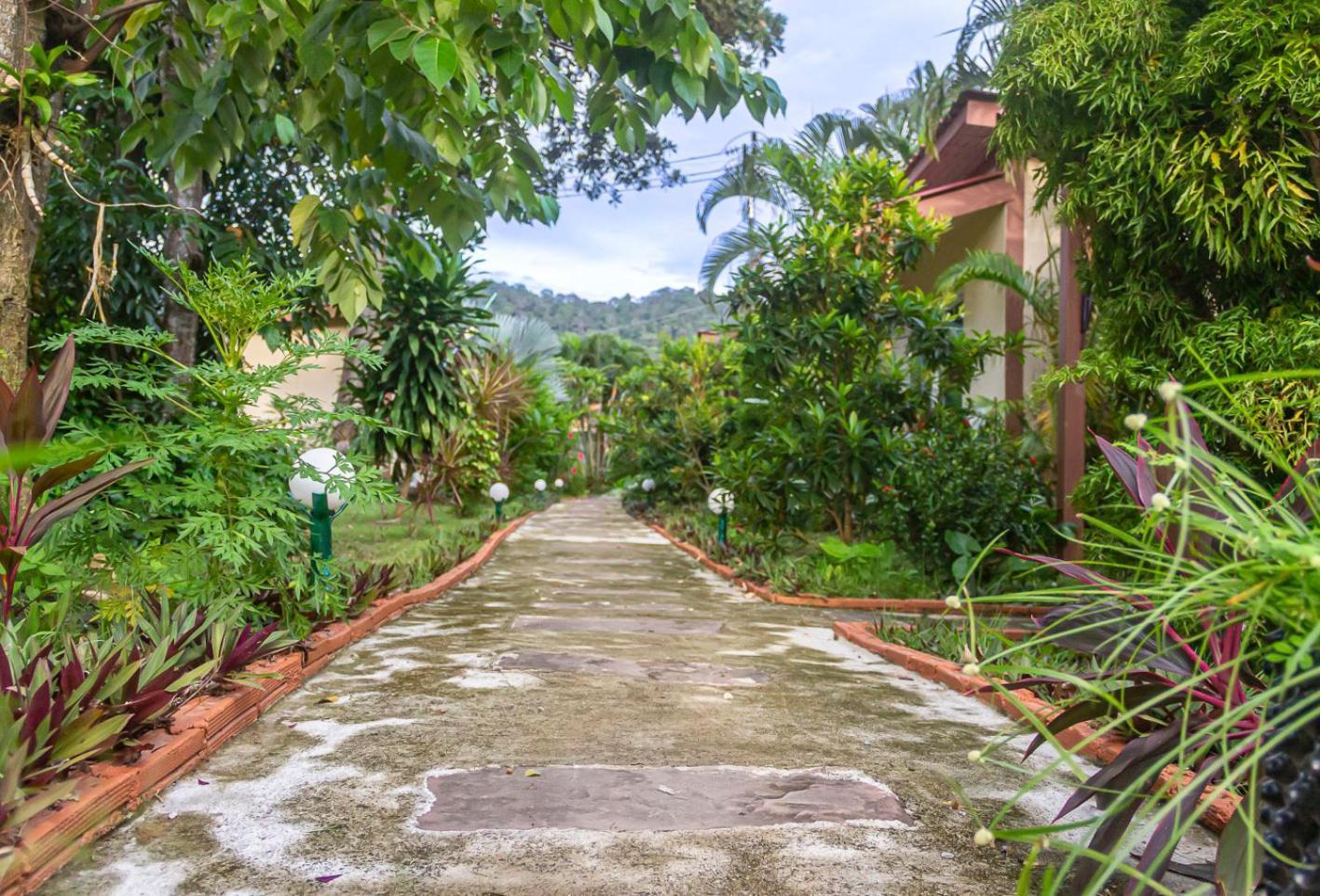 The Travelers Friend Hotell Ban Ai Dao Exteriör bild
